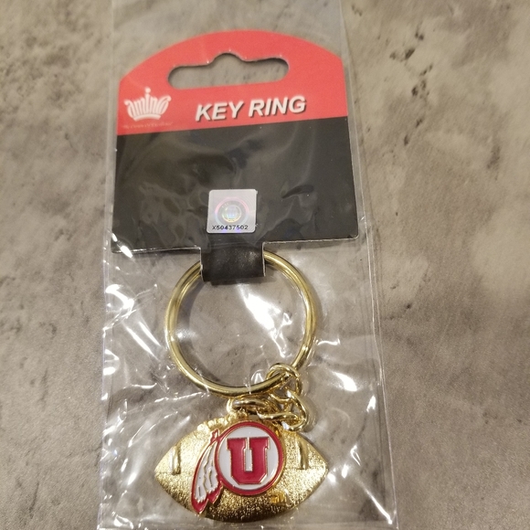 Utah Utes Collectibles Key Ring - Picture 2 of 2